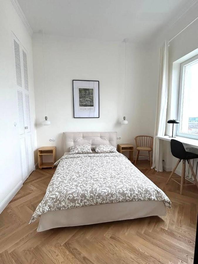 Old Town Residence , Wi-Fi , 2-Beds , Aesthetics - By Hik Apartments Varsavia Esterno foto